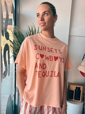 BY FRANKIE | Graphic Tee "Sunsets Cowboys and Tequila" | L